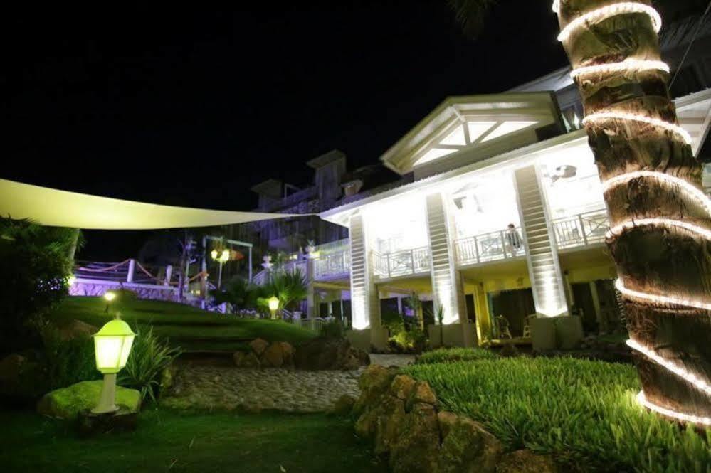 Club House Hotel Вилья-Карлос-Пас Экстерьер фото